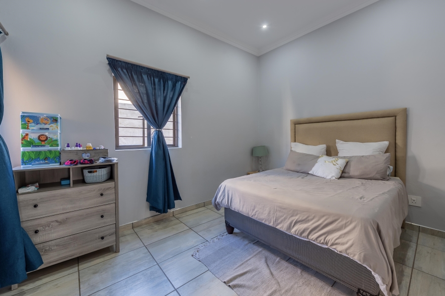 3 Bedroom Property for Sale in Geelhoutpark North West